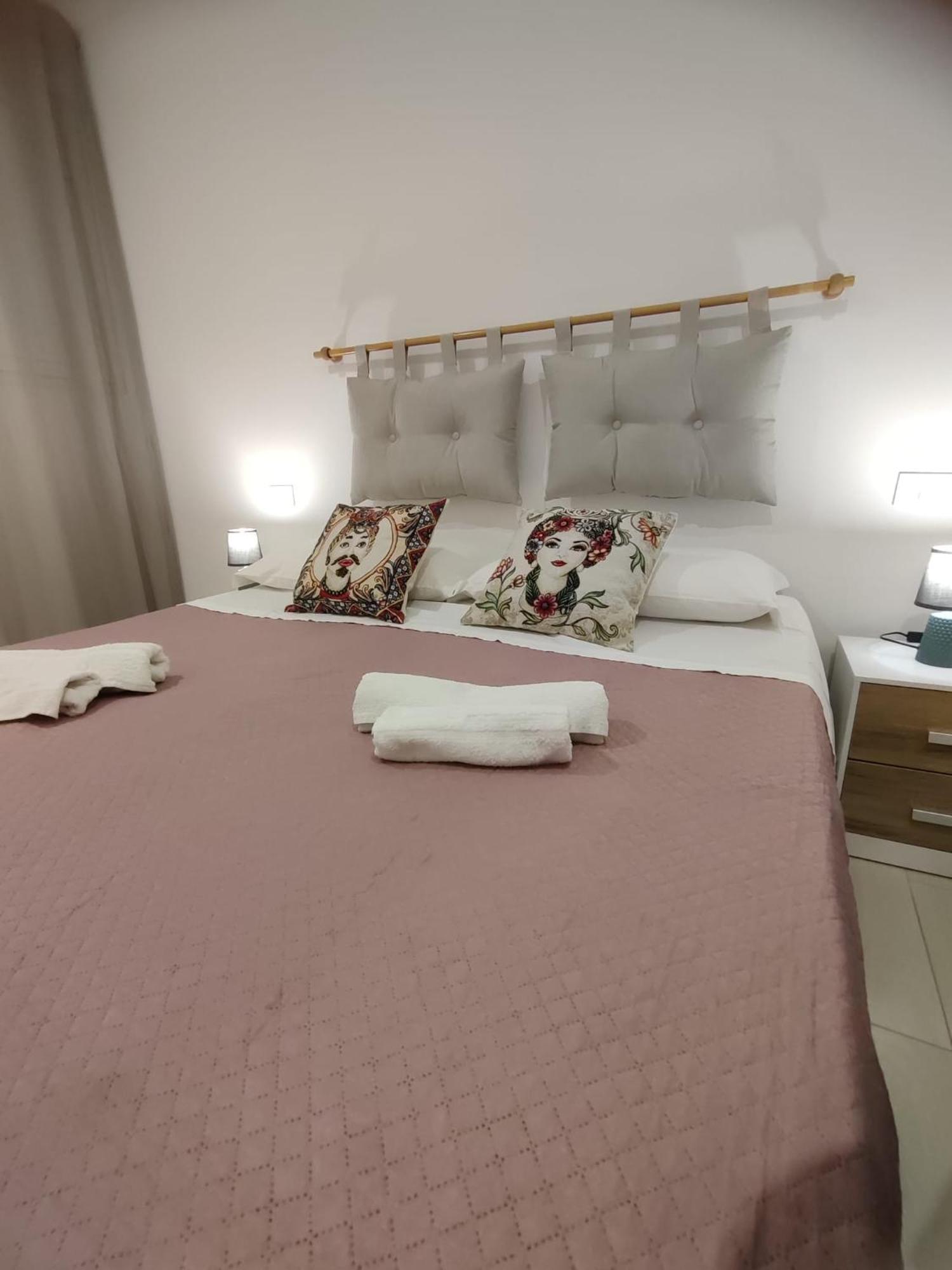 Alla Marina Da Pina Trapani Kültér fotó