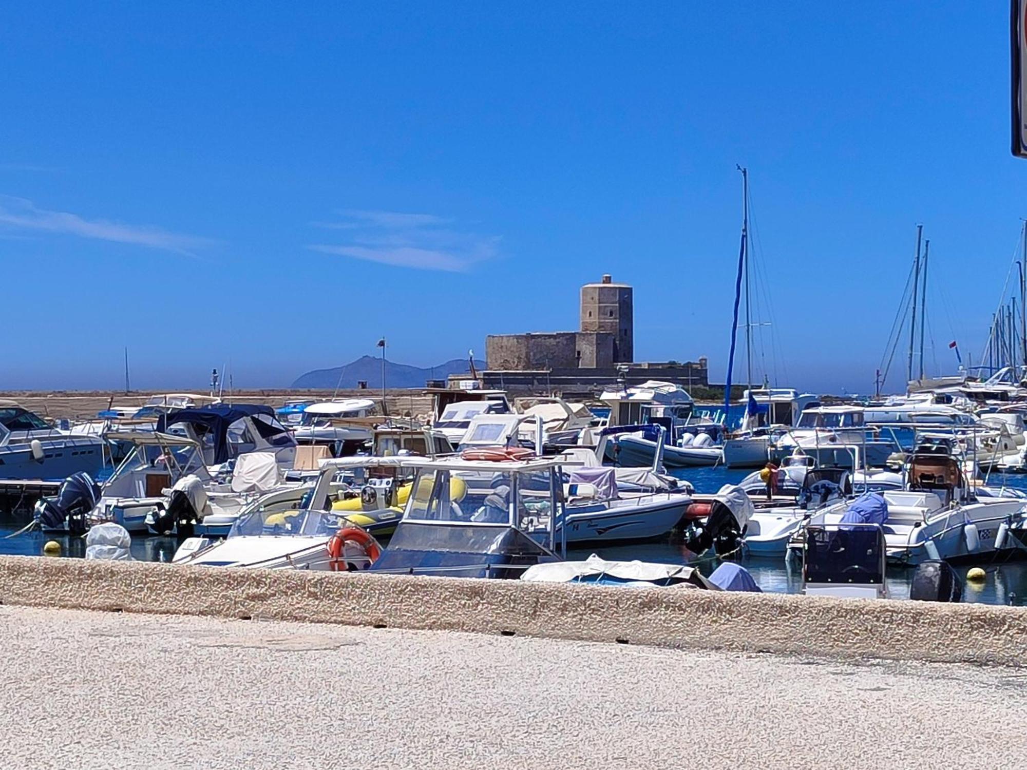 Alla Marina Da Pina Trapani Kültér fotó